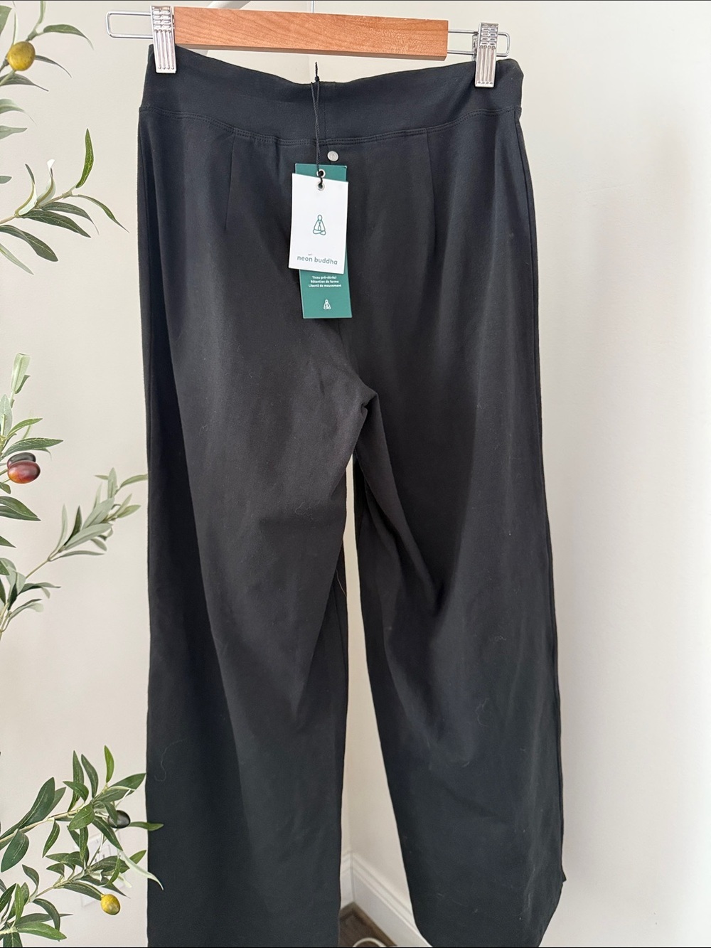 neon buddha Black Wide-Leg  Pants with Hem Buttons Size XS NWT